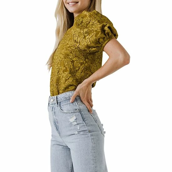 Endless Rose Texture Fabric Top w/ Puff Short Sleeve Endless Rose Texture Fabric Top W/ Puff Short Sleeve -Endless Rose shop unnamed file 1282