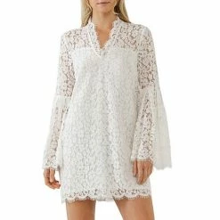 Endless Rose Bell Sleeves V Neck Lace Dress