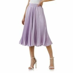 Endless Rose Pleated Satin Skirt -Endless Rose shop unnamed file 54